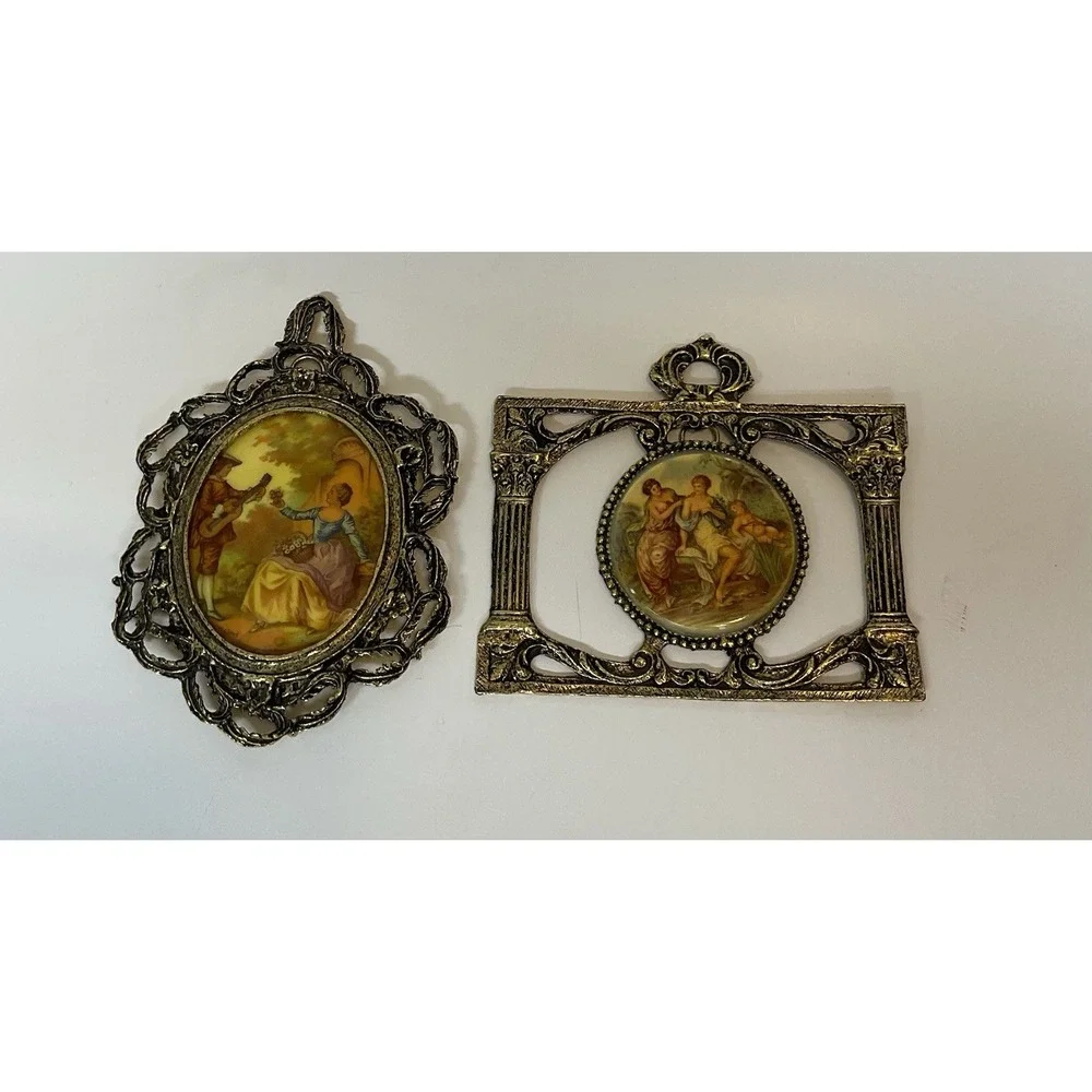 Pair‎ Of Vintage Cameo Porcelain Fragonard Art Printed Plaques 24K Gold Plated